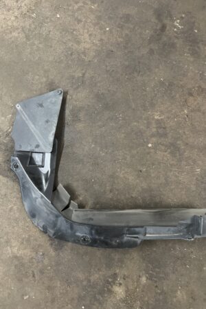 Left Cab Wheel Arch Mud Flap Cover 2023 ISUZU NRR Diesel 5.2L 2011-2022 OEM 8980227513