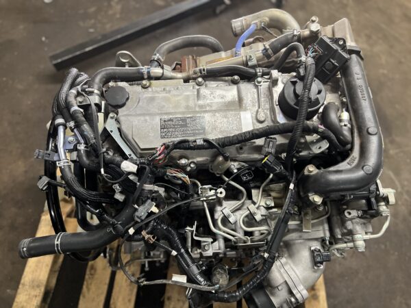 Engine Motor 4HK1-TCS 33K Miles 2023 ISUZU NRR Diesel 5.2L 2024 2025 OEM 8978280410 8976876522