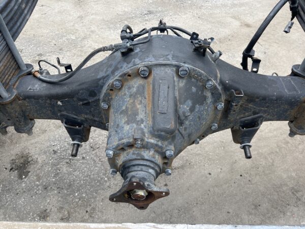 AXLE DIFFERENTIAL BEAM REAR ASSY OEM Hino 155 2019 - Image 4