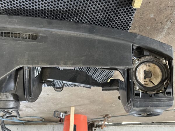Instrument Panel OEM Hino 155 2019 - Image 6