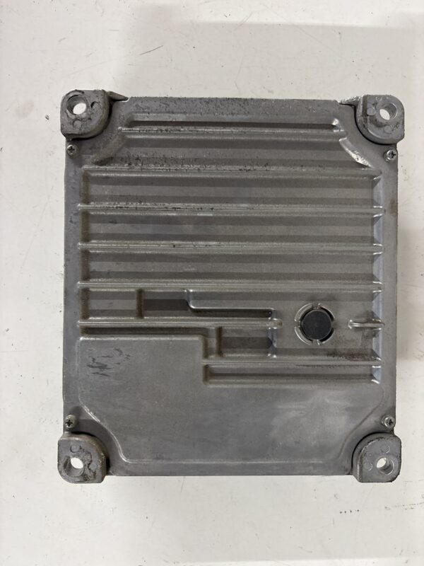 Engine Control Module ECM ECU OEM Hino 155 2019 - Image 3