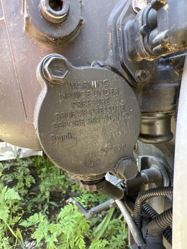 Bendix Air Dryer Assembly | P/N 90-8328 |  International MV607 SBA 2023 - Image 4
