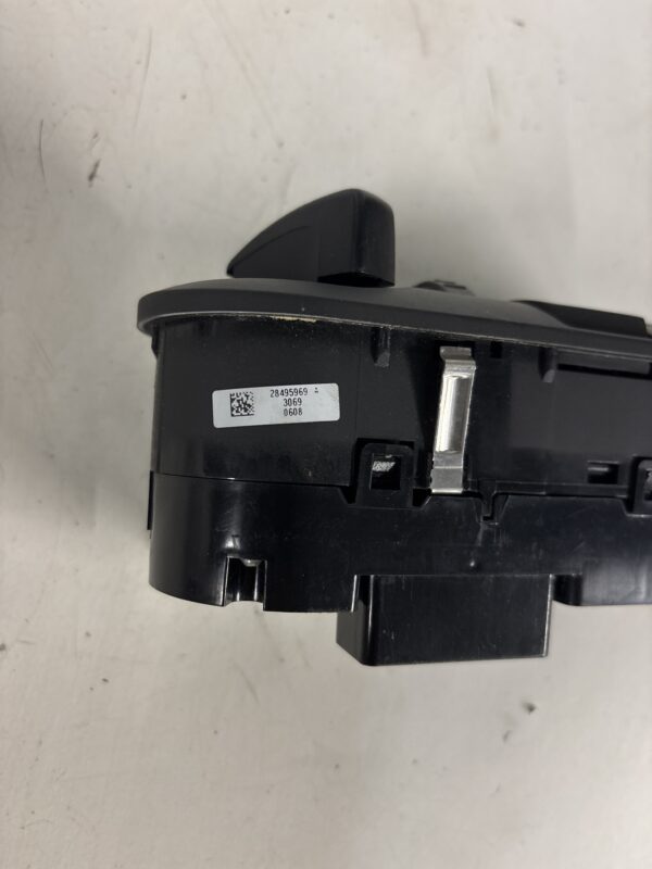 International Navistar LCM Light Control Module Switch Panel 4036868C2 International MV607 SBA 2023 - Image 3