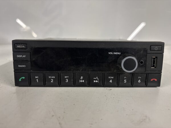 Navistar International Radio 4154490C1 AM/FM Bluetooth USB OEM 2022 International MV607 SBA 2023
