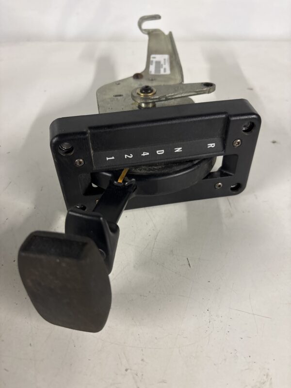 Navistar Parking Brake Release Switch – Part Number: 4087433C94 International MV607 SBA 2023