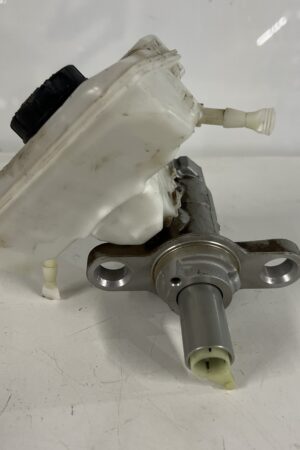 Brake Master Cylinder w/ Reservoir Audi A6 2019-2023 OEM 4K0611301 1K0945459B