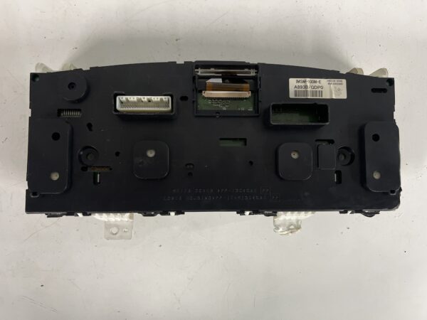 Speedometer Gauge Cluster ISUZU NPR Diesel 2016 OEM 8983002900. Mounts Damaged - Image 2