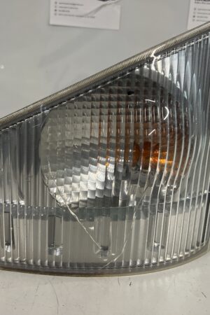 Front Left Corner Parking Light Lamp ISUZU NPR 2012-2020 OEM 210-21873