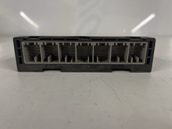 Body BCM Control Module Chevrolet Silverado 2500 HD 2020-2023 OEM 13535137 - Image 3