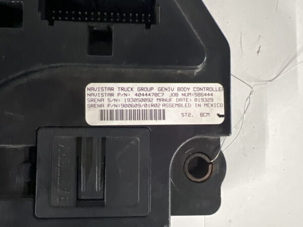 Body BCM Control Module INTERNATIONAL LT 2020-2022 OEM 4044470C7 - Image 3