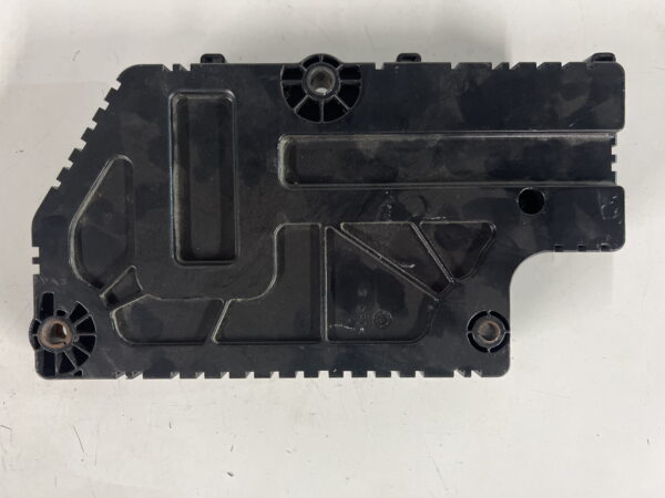 Body BCM Control Module INTERNATIONAL LT 2020-2022 OEM 4044470C7 - Image 2
