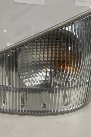 Front Left Corner Parking Light Lamp ISUZU NPR 2012-2020 OEM 210-21873