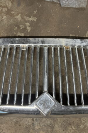 Front Grille INTERNATIONAL OEM