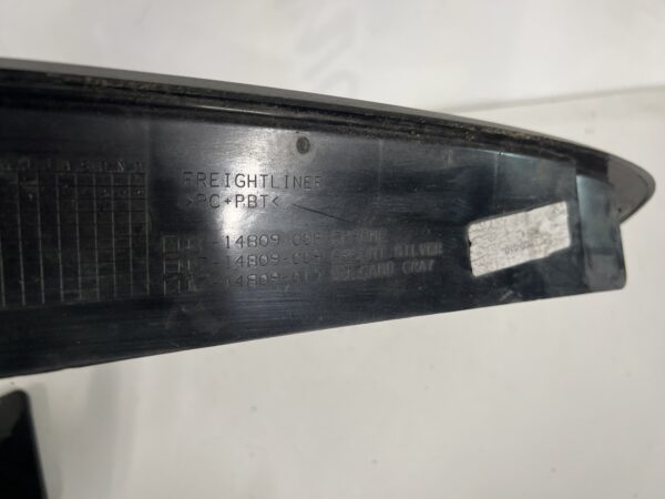Hood Side Air Intake Grille FREIGHTLINER M2 106 OEM 17-14809-010 - Image 3