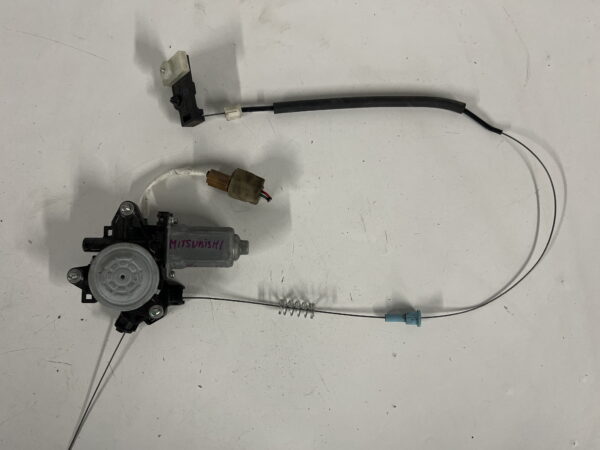 Front Right Door Window Motor Mitsubishi FUSO OEM MK581274