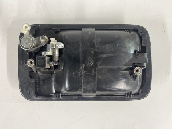 Front Left Door Outside Handle w/ Lock Cylinder ISUZU NPR OEM. Scratches - Image 2