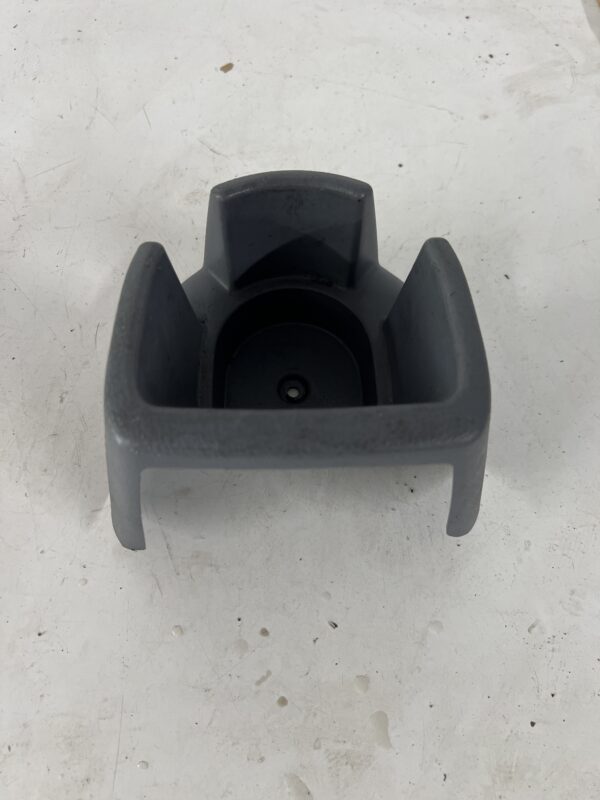 Front Floor Console Mitsubishi FUSO OEM MK446013 - Image 2