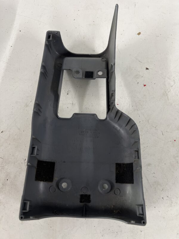Steering Column Lower Cover Mitsubishi FUSO OEM MK432642 - Image 2